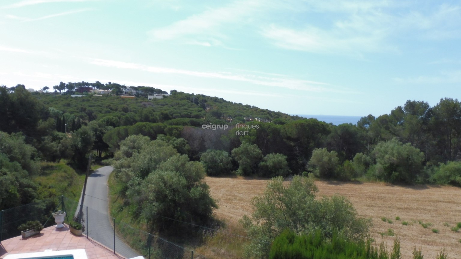 IDEAL FIRST RESIDENCE