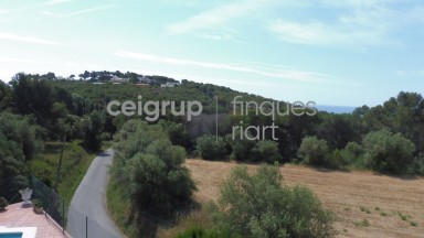 IDEAL FIRST RESIDENCE