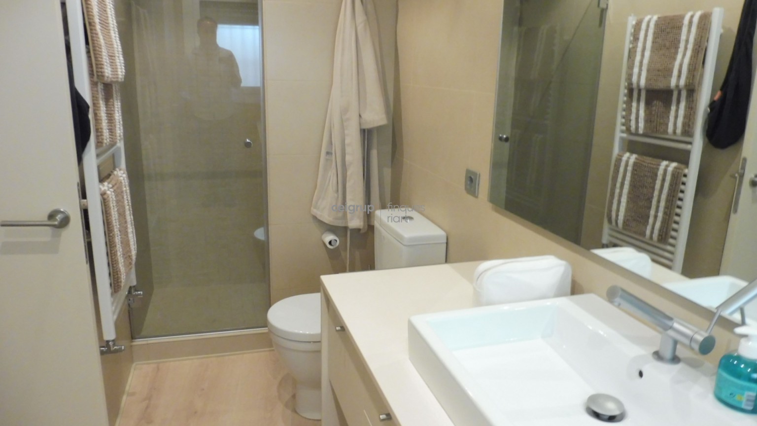 GREAT DUPLEX WITH SWINNING-POOL AND GARDEN