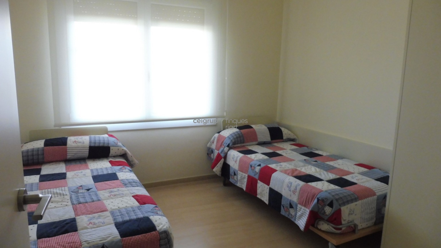 GREAT DUPLEX WITH SWINNING-POOL AND GARDEN