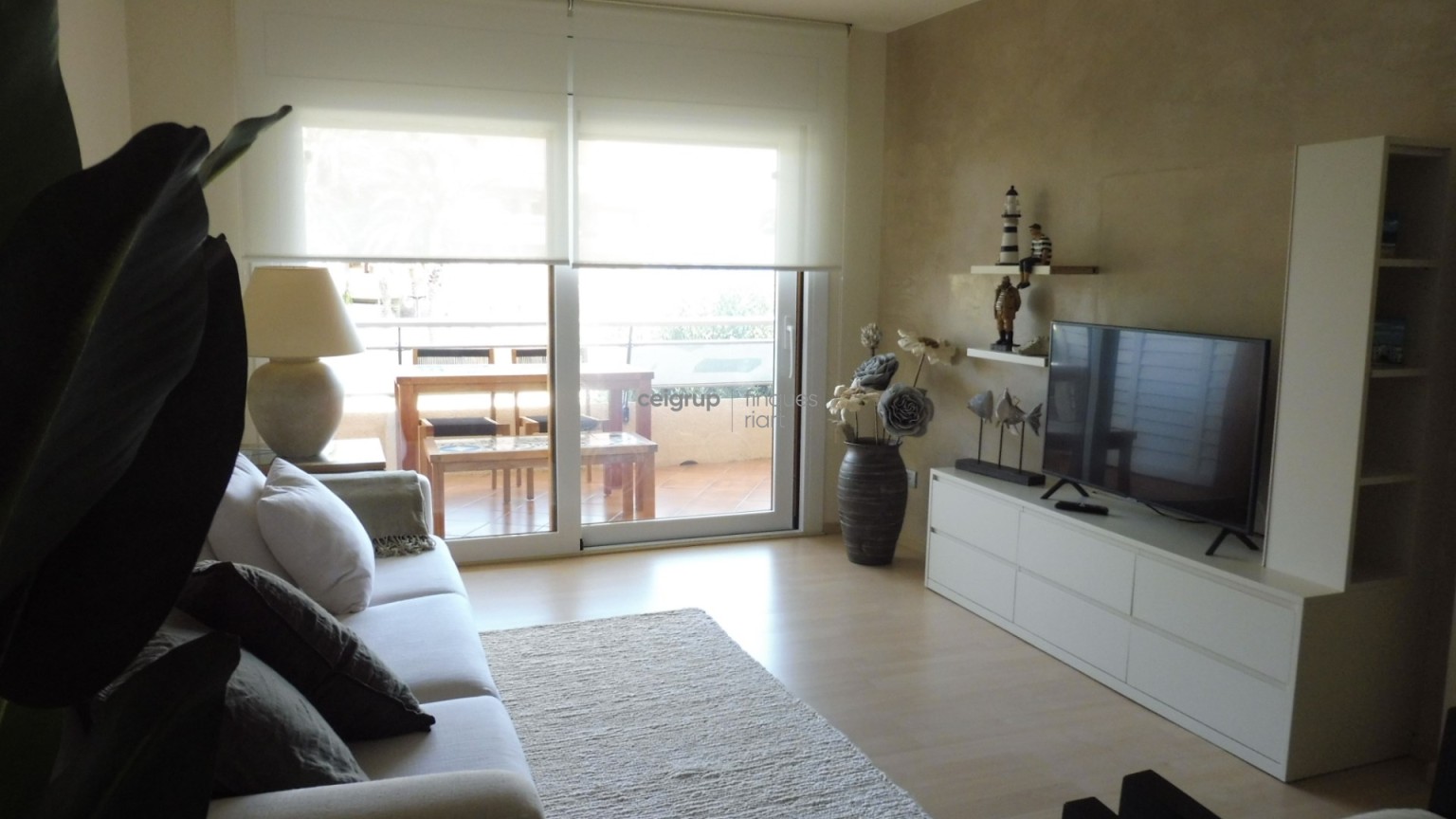 GREAT DUPLEX WITH SWINNING-POOL AND GARDEN