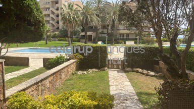 GREAT DUPLEX WITH SWINNING-POOL AND GARDEN