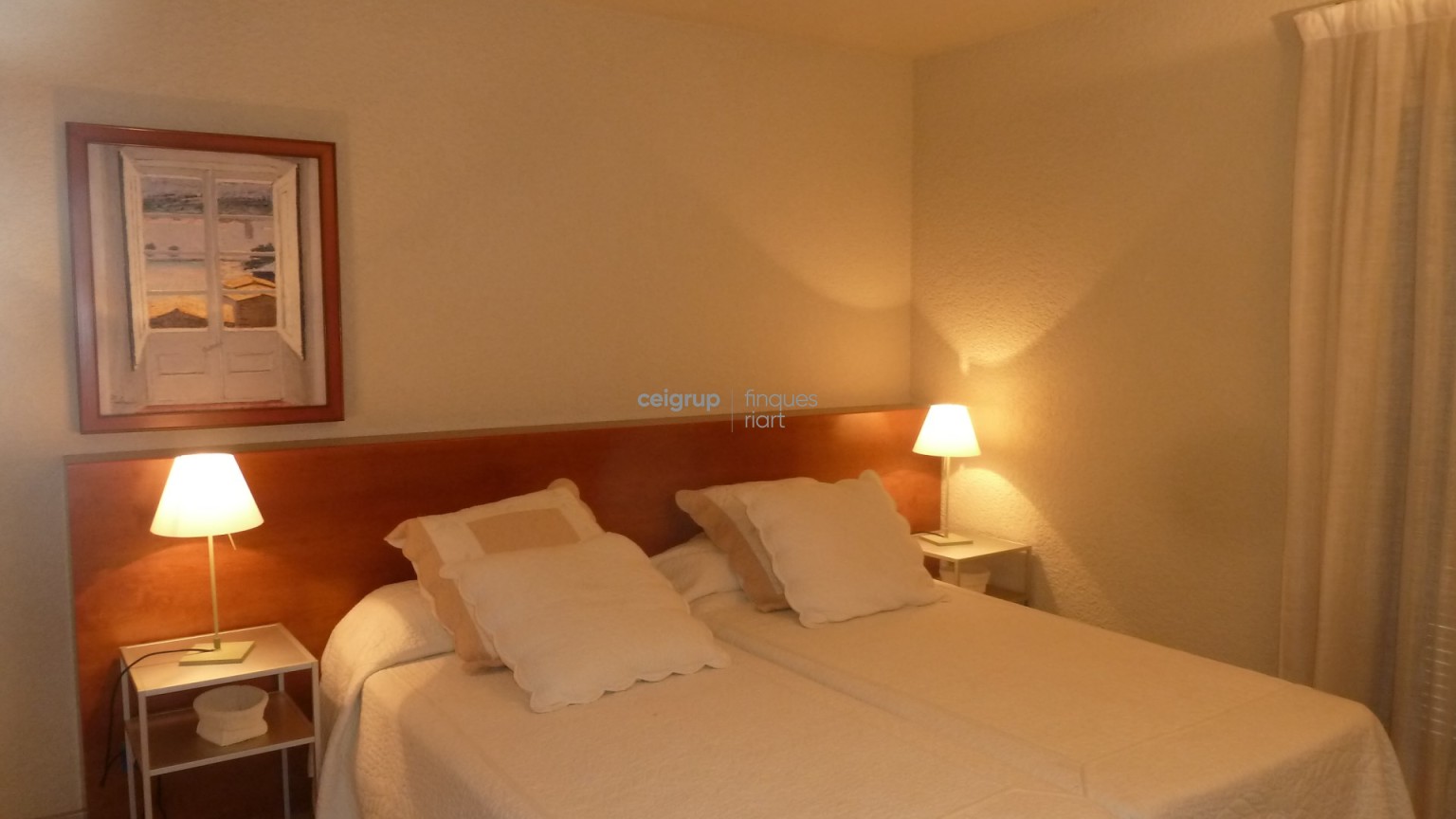 GREAT APPARTMENT FRONT OF THE SEA