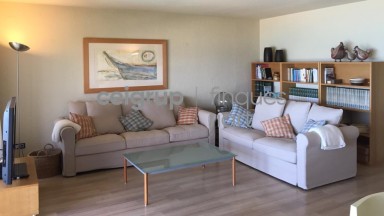 GREAT APPARTMENT FRONT OF THE SEA