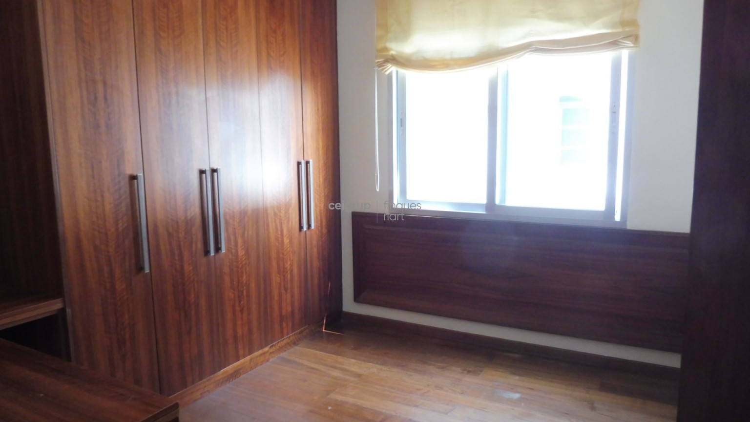 Completely renovated house in Palamós with a large terrace