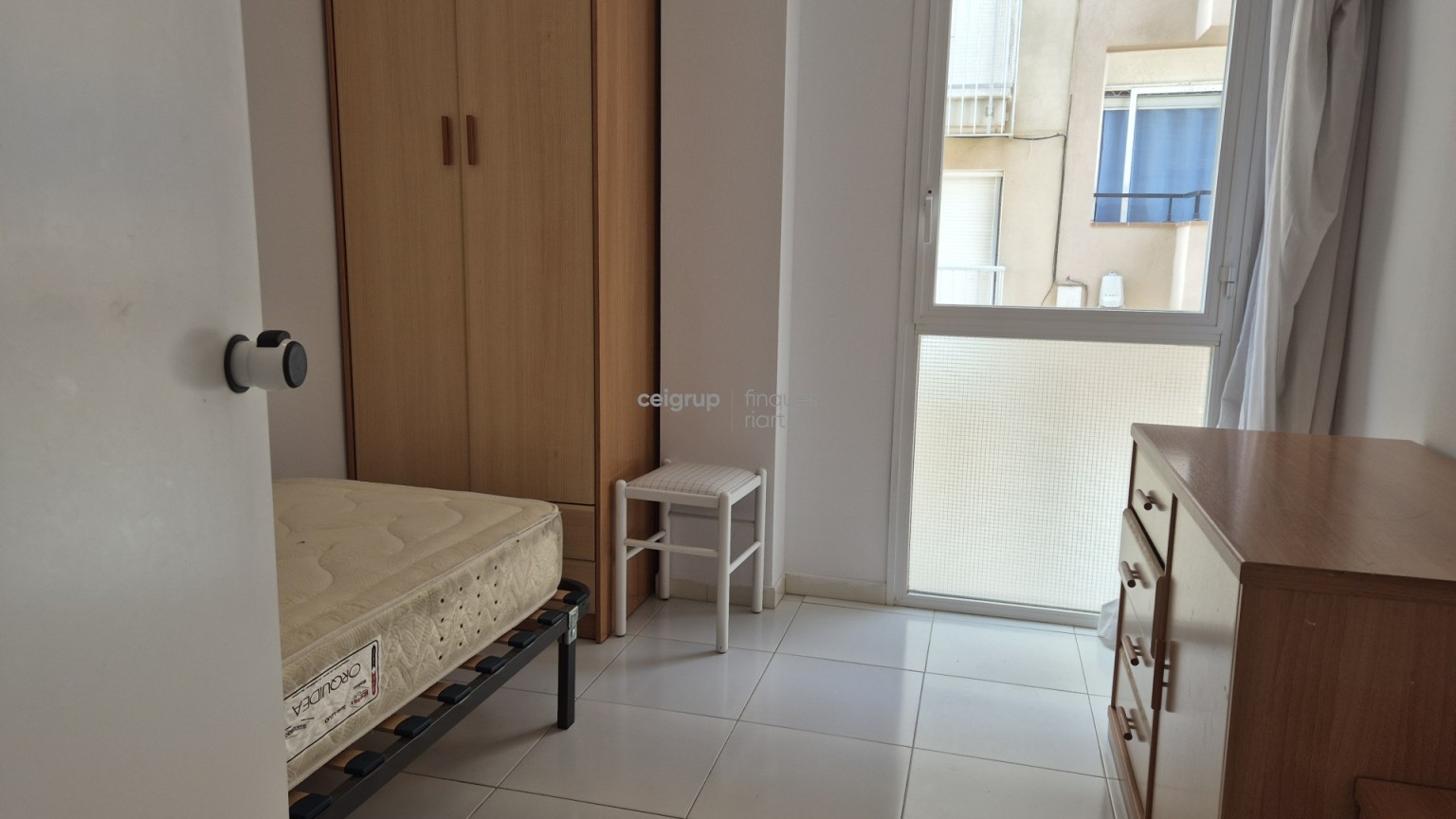 GREAT APARTMENT FRONT OF THE SEA