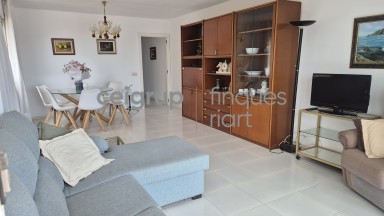 GREAT APARTMENT FRONT OF THE SEA