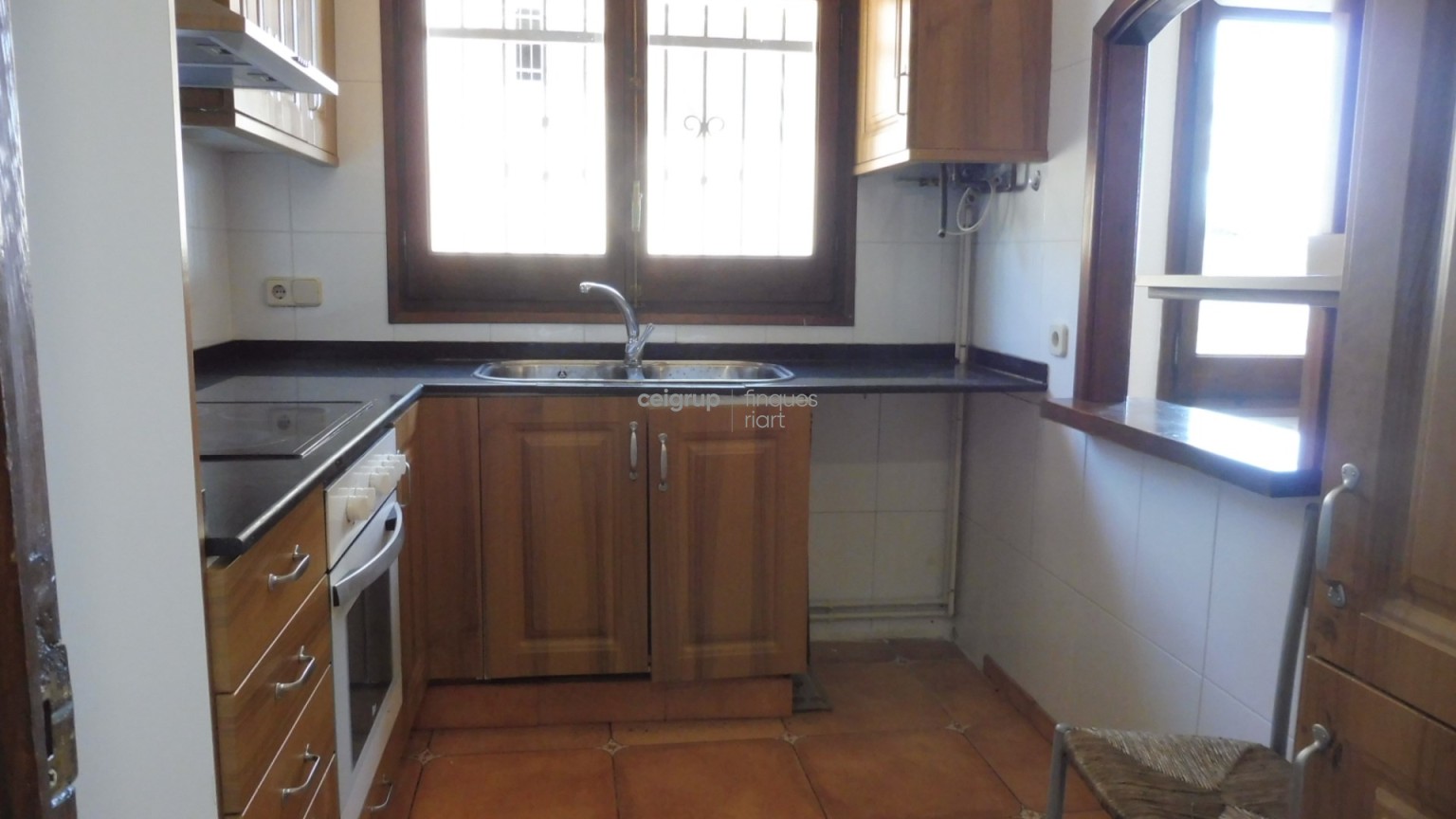 QUIET HOME IN TORRE VALENTINA