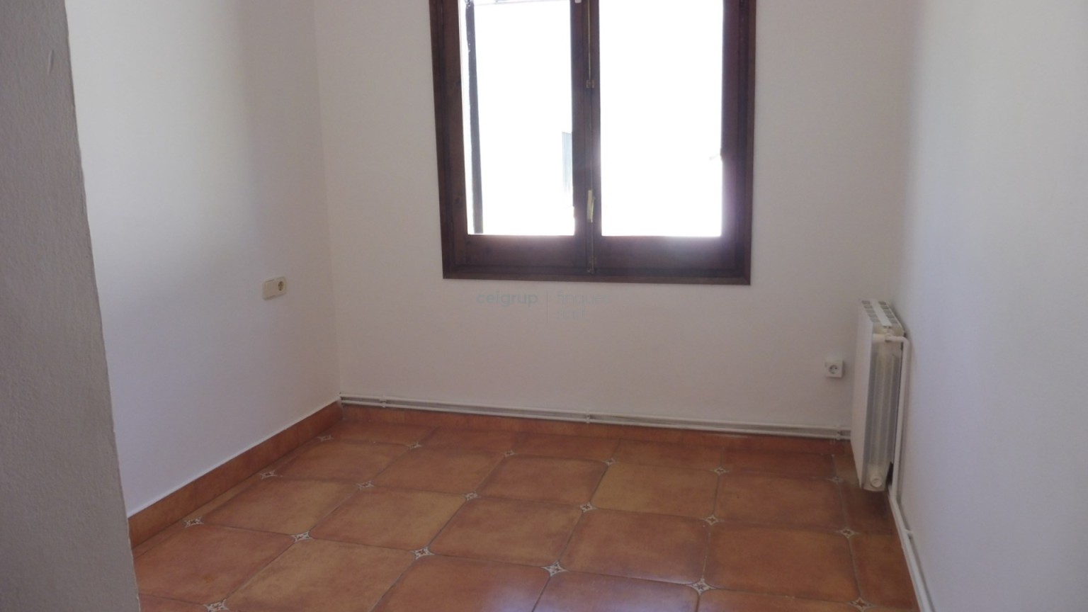 QUIET HOME IN TORRE VALENTINA