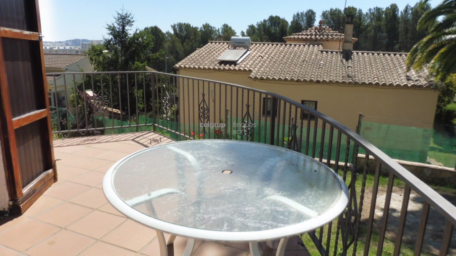 QUIET HOME IN TORRE VALENTINA