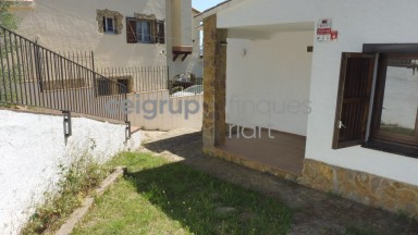 QUIET HOME IN TORRE VALENTINA