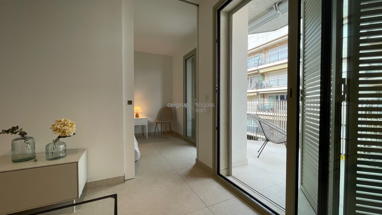 NEW BUILDING IN PALAMOS CENTER