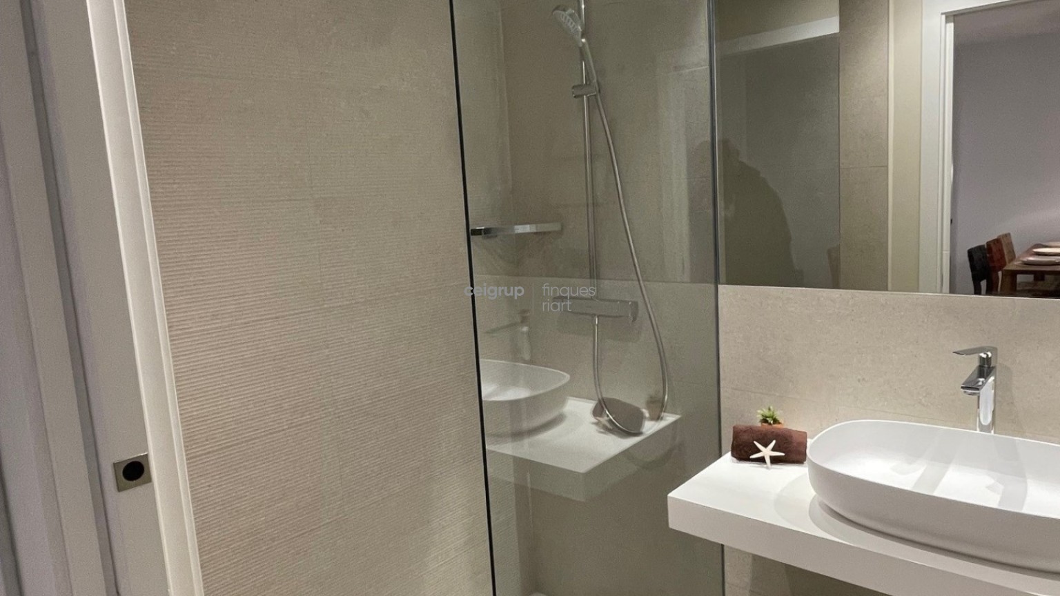 NEW BUILDING IN PALAMOS CENTER