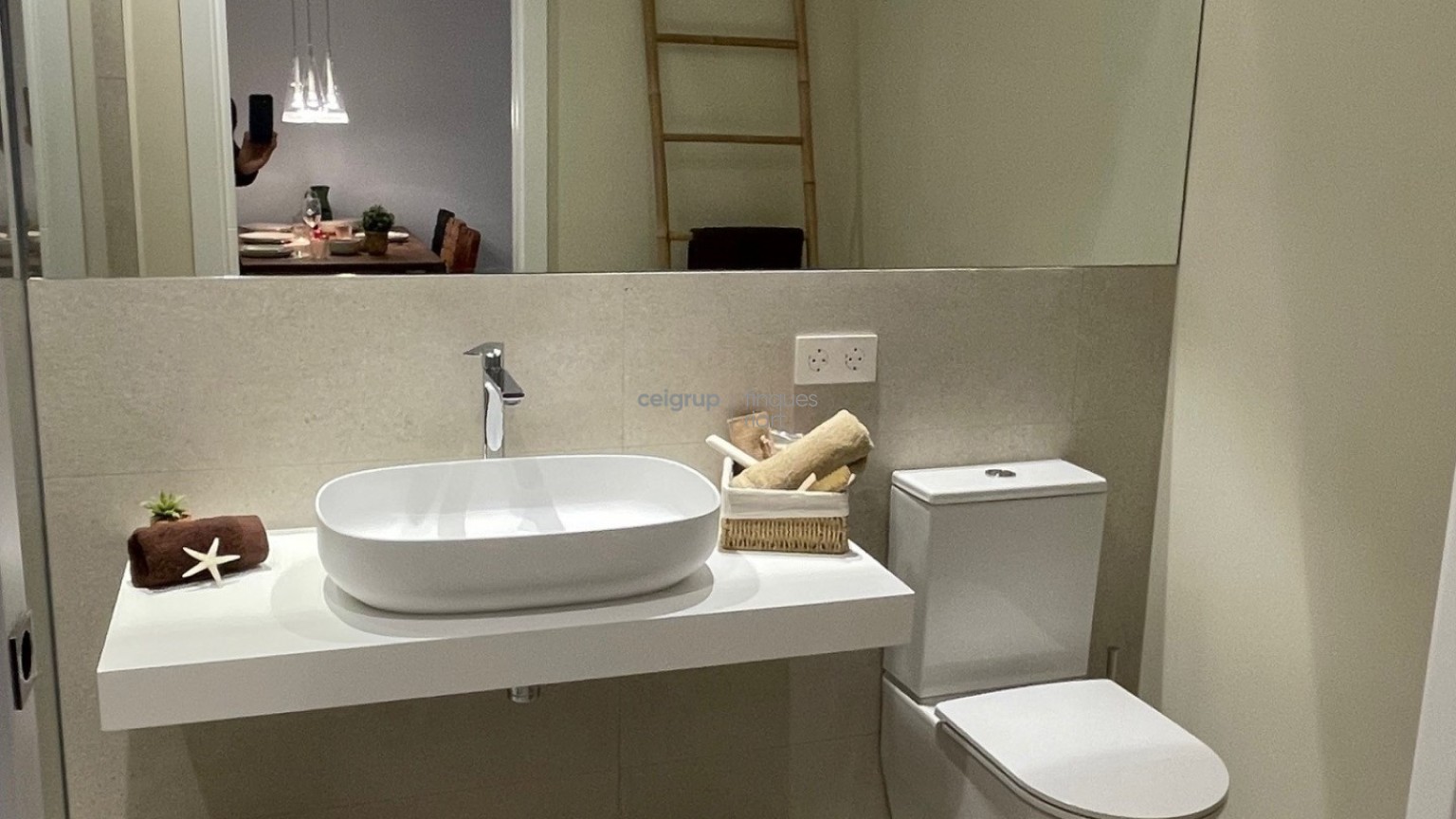 NEW BUILDING IN PALAMOS CENTER