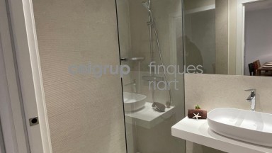 NEW BUILDING IN PALAMOS CENTER