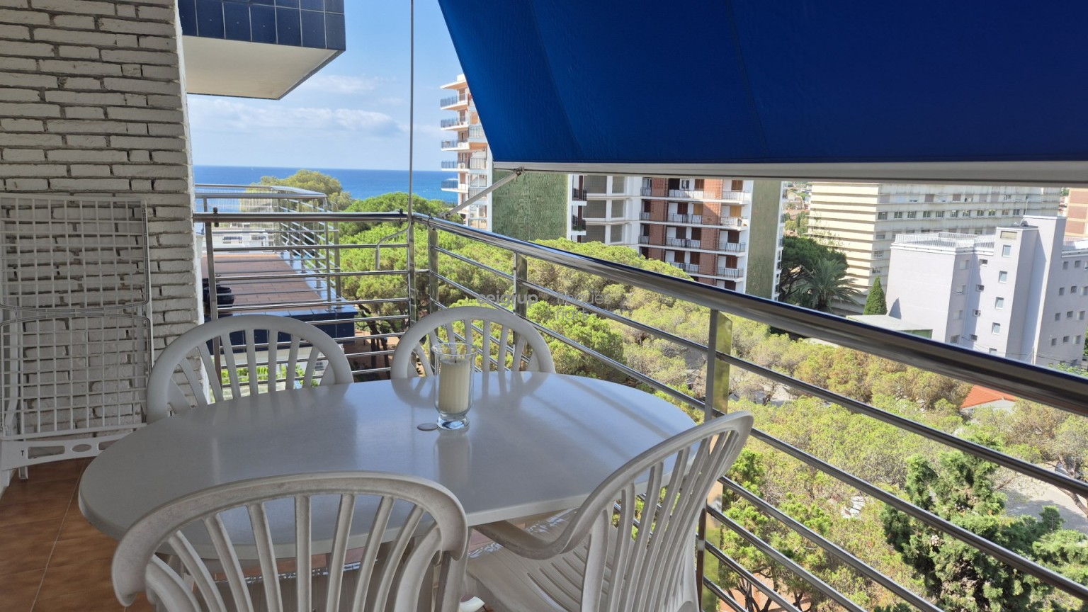 GREAT APPARTMENT QUIET WITH SEA VIEWS