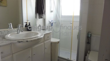 GREAT APPARTMENT QUIET WITH SEA VIEWS