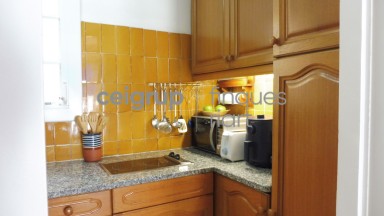 GREAT APPARTMENT QUIET WITH SEA VIEWS