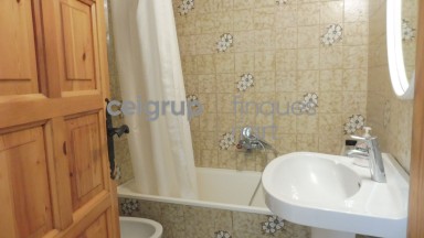 WONDERFUL GROUND FLOOR FLAT NEXT TO THE SEA