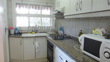 WONDERFUL GROUND FLOOR FLAT NEXT TO THE SEA