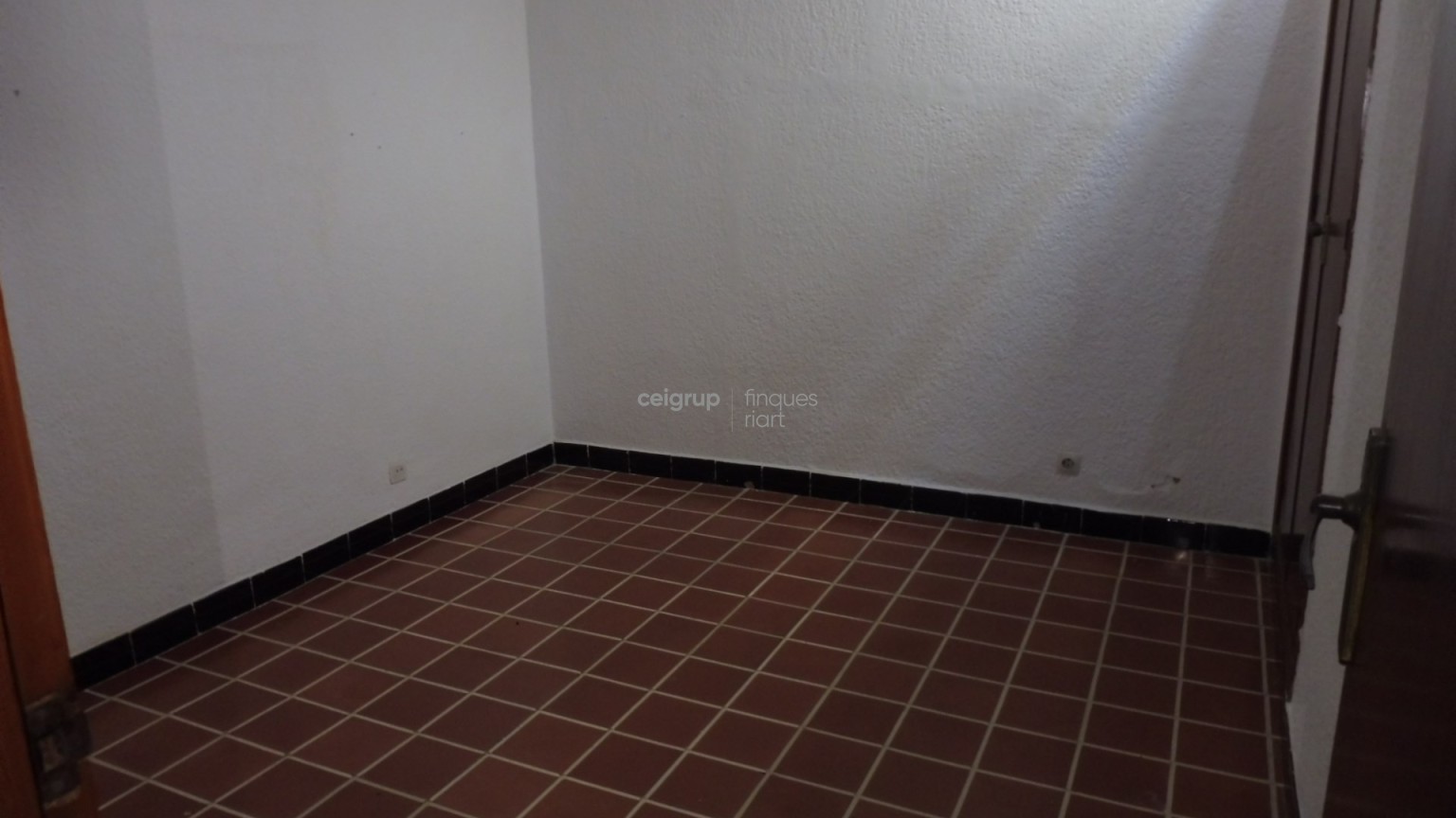 GREAT HOME NEXT TO THE SEA