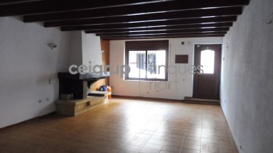 GREAT HOME NEXT TO THE SEA