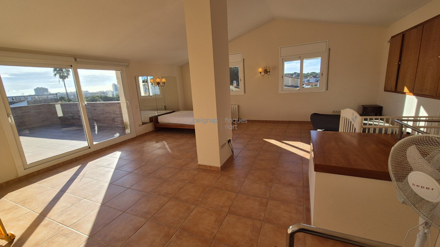 WONDERFUL HOUSE WITH POOL