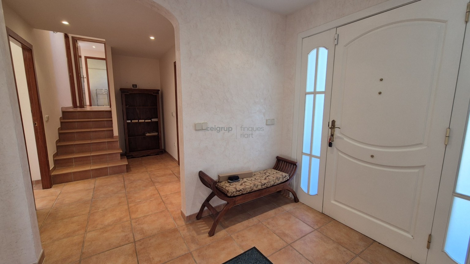 WONDERFUL HOUSE WITH POOL