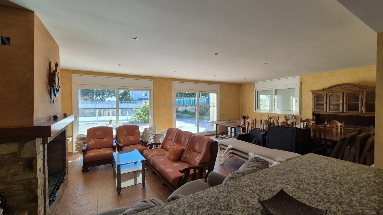 WONDERFUL HOUSE WITH POOL