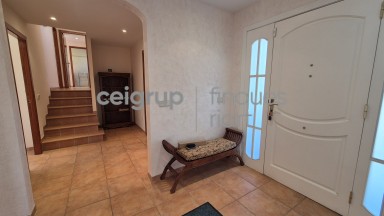 WONDERFUL HOUSE WITH POOL