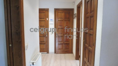 SEMI-DETACHED HOUSE WITH COMMUNAL POOL BY THE SEA