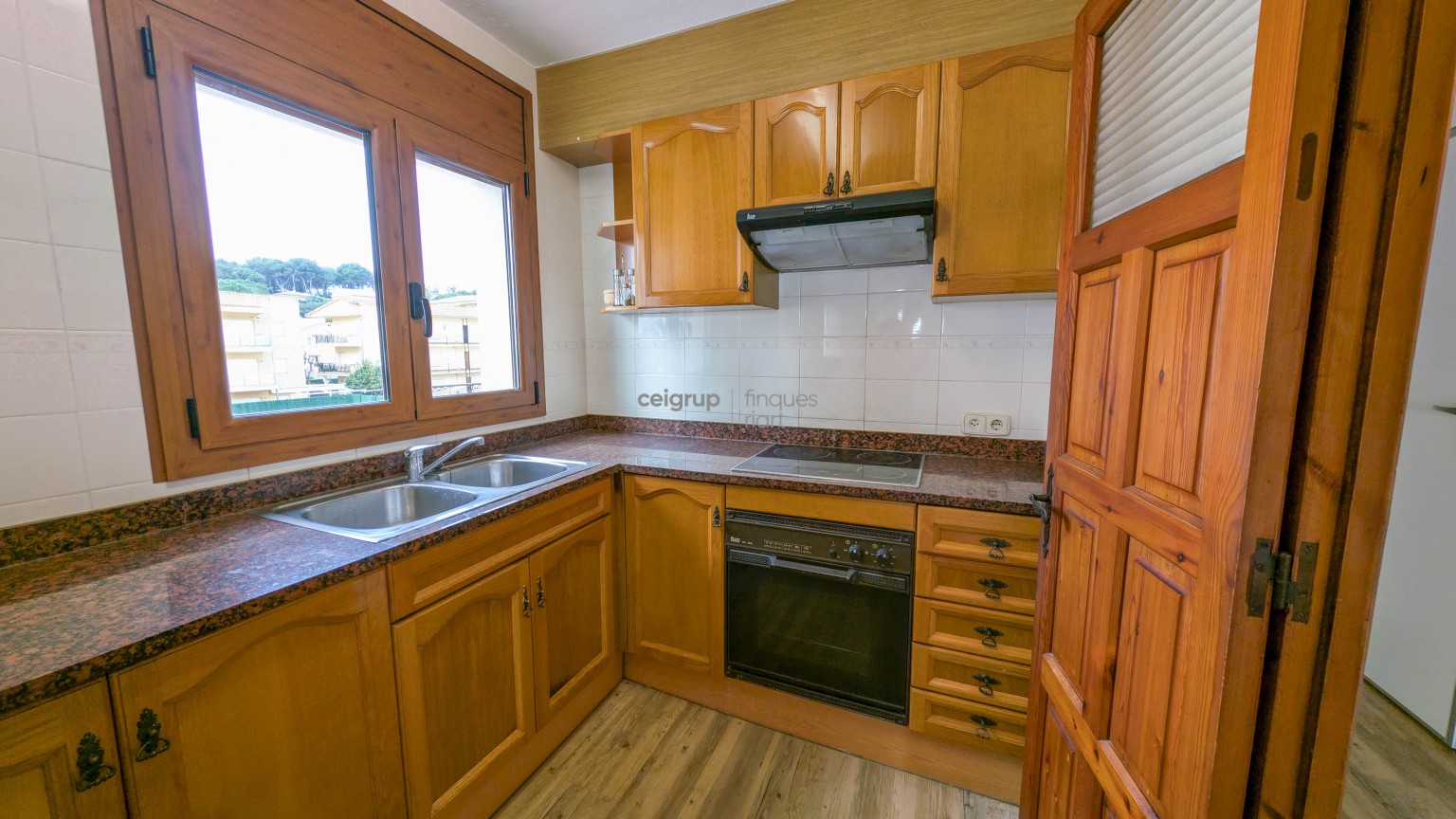 SANTA MARIA - 11 (2 rooms)