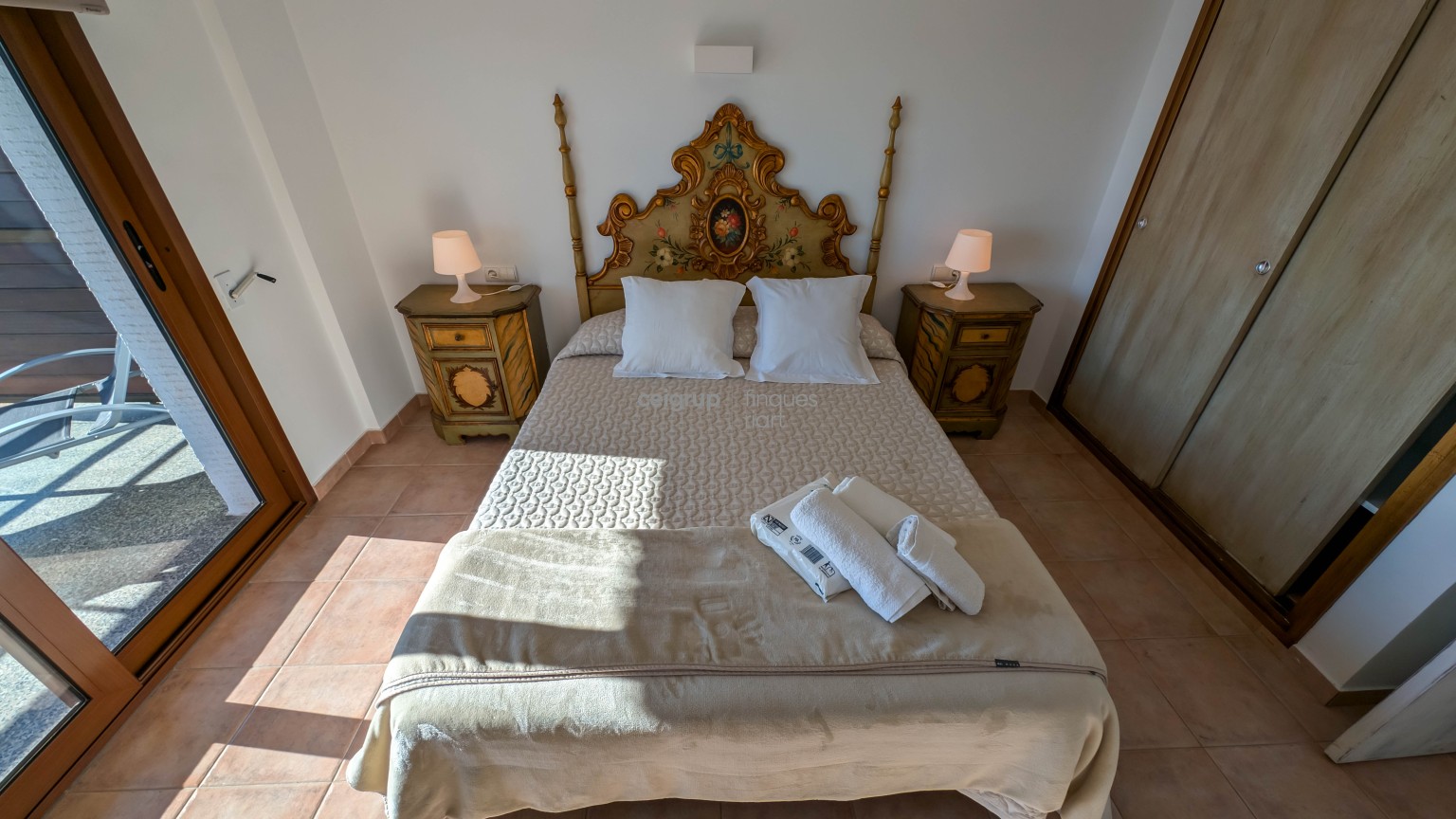 SERRALLONGA - 2-B (2 rooms)