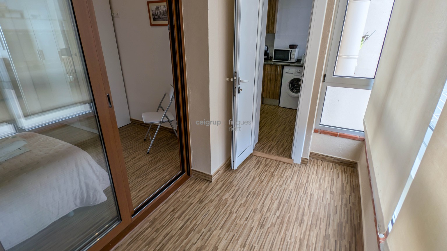 SERRALLONGA - 2-D (2 rooms) Sea and Mountain