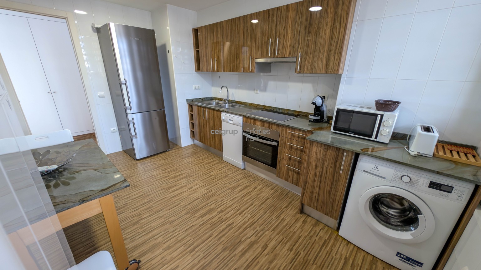 SERRALLONGA - 2-D (2 rooms) Sea and Mountain