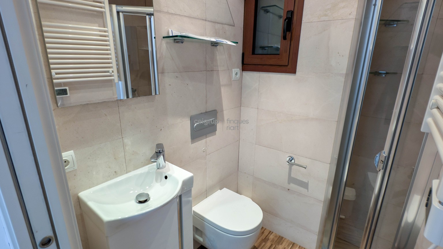 SERRALLONGA - 2-D (2 rooms) Sea and Mountain