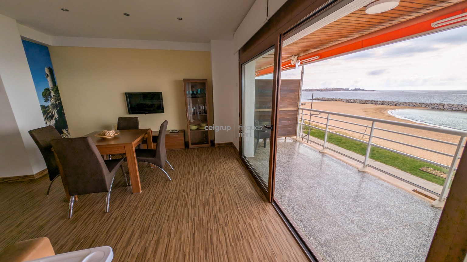 SERRALLONGA - 2-D (2 rooms) Sea and Mountain