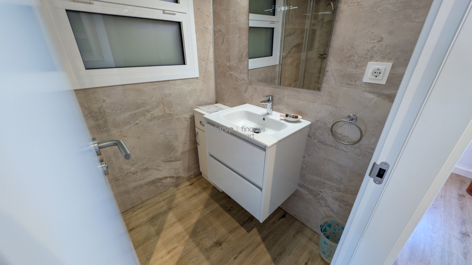 RESIDENCIAL MARITIM - III-12 (3 rooms)