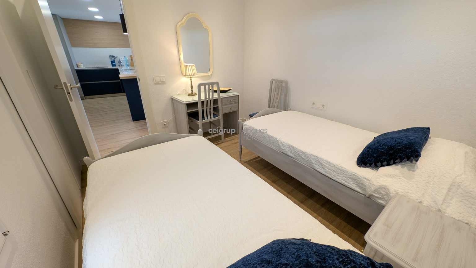 RESIDENCIAL MARITIM - III-12 (3 rooms)