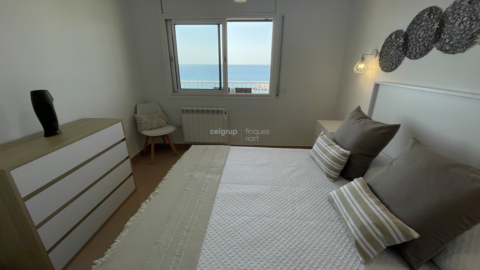 GAVARRES 4-B - Not available