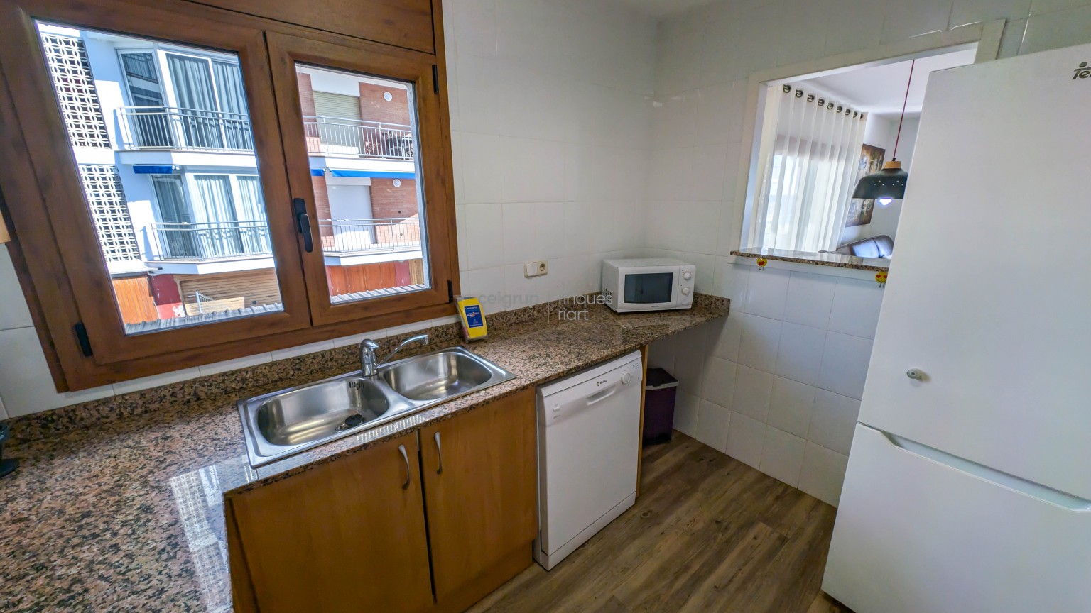 SANTA MARIA - 10 (3 rooms)