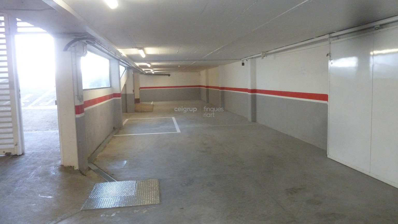 PARKING RAMON II - All year