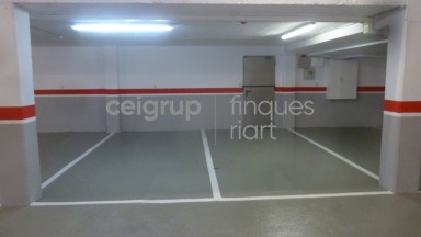 PARKING RAMON II - All year