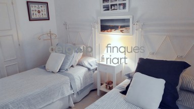 EDEN MAR  2-B - Views across the bay