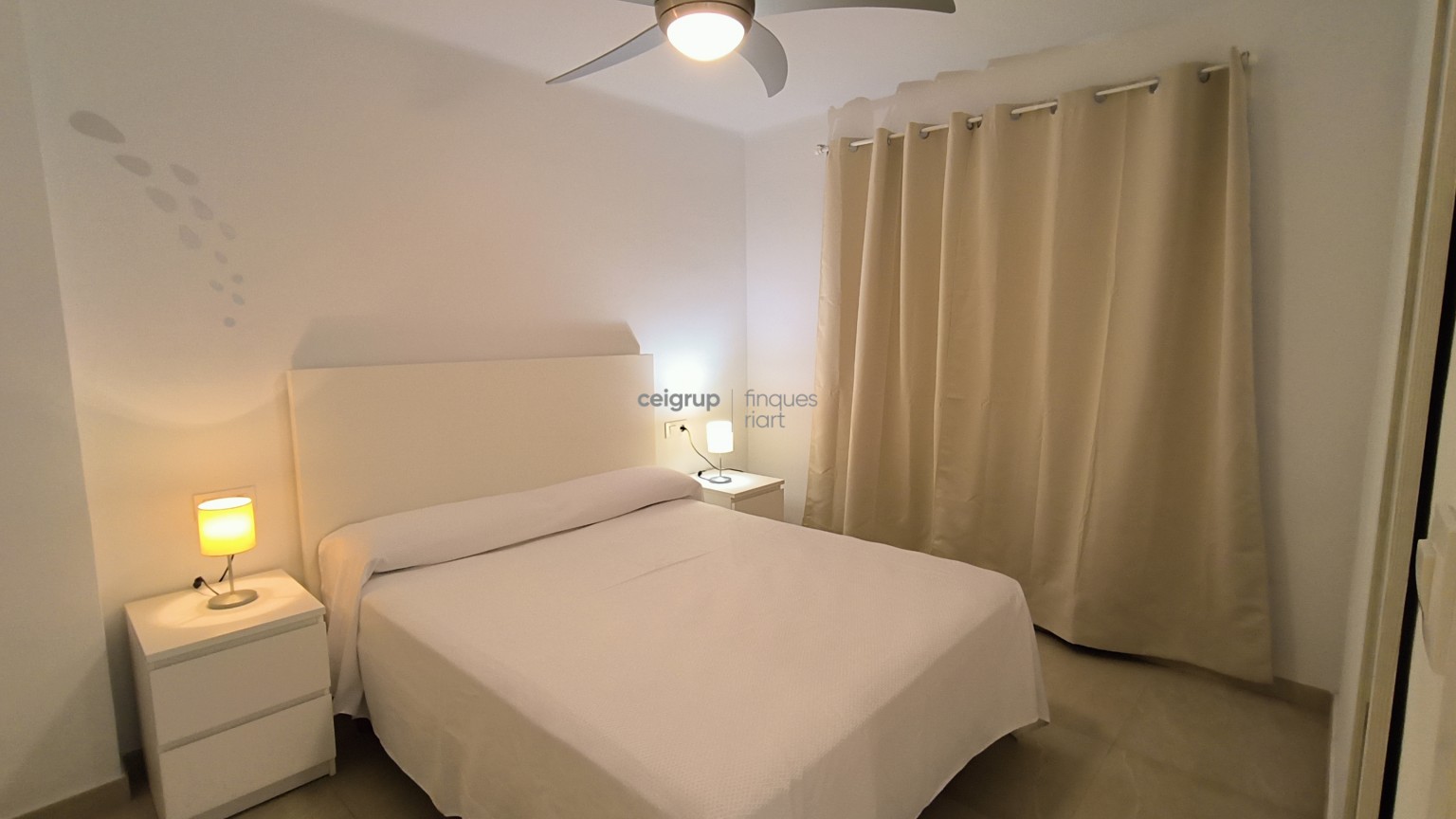 COMTE D'URGELL 19 - Spacious apartment