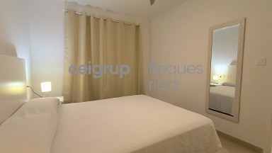 COMTE D'URGELL 19 - Spacious apartment