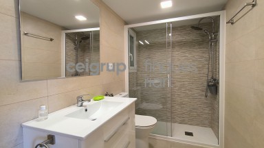 COMTE D'URGELL 19 - Spacious apartment