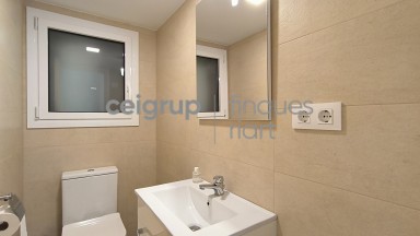 COMTE D'URGELL 19 - Spacious apartment